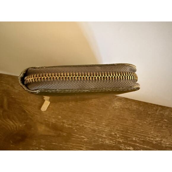 Louis Vuitton Zippy Wallet Women's Green Monogram Vernis Leather Long Clutch Zip - Picture 4 of 16